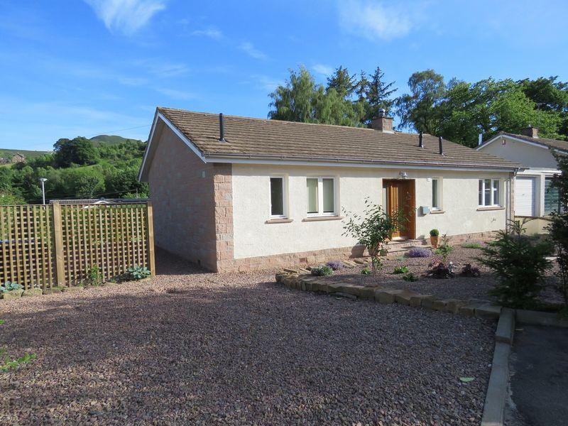 Rose Cottage Ormiston Gardens Cullen Kilshaw Solicitors and Estate Agents